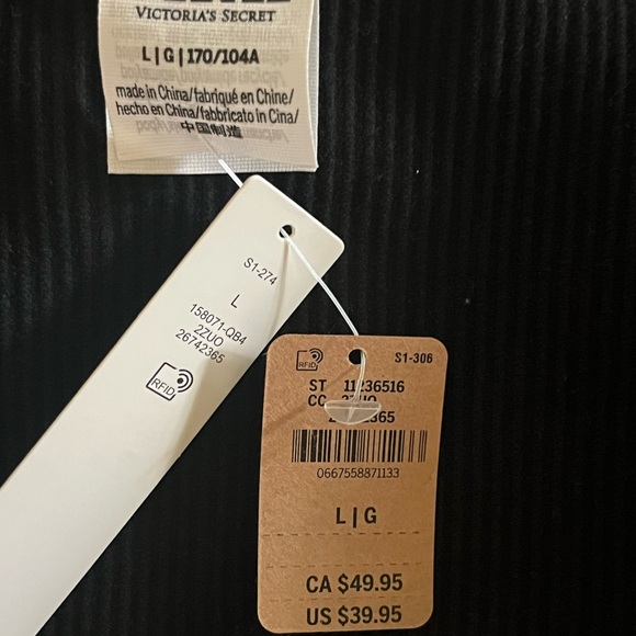 PINK Victoria’s Secret SEAMLESS RIB LONG-SLEEVE BODYSUIT NWT - Picture 3 of 3